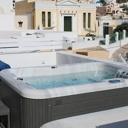 Lägenhet Mary Castelia With Jacuzzi Akrotírion
