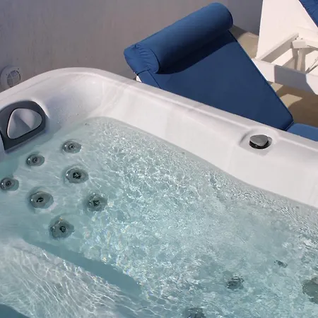 Mary Castelia With Jacuzzi