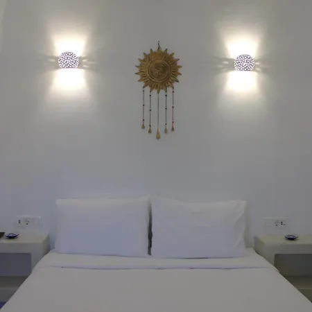 Mary Castelia With Jacuzzi * Akrotírion