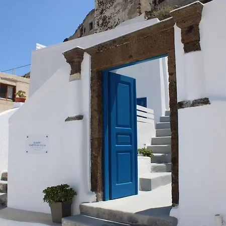 Mary Castelia With Jacuzzi Akrotiri (Santorini)