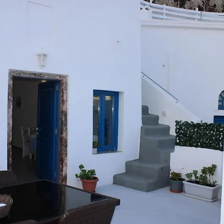 Mary Castelia With Jacuzzi Apartamento